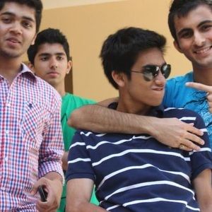 Meet your Posher, Mathews